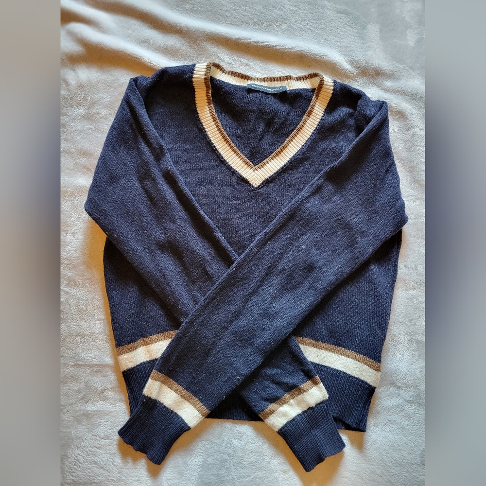 Brandy Melville |  Fitted Cropped Sweater